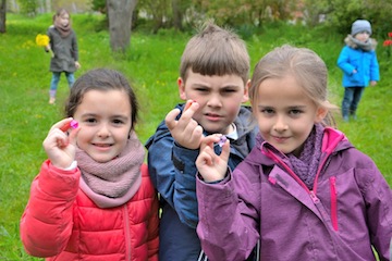 enfants à Pâques au verger d'asnières sur oise