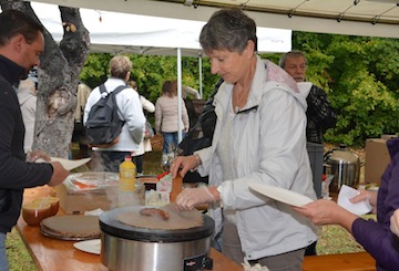 Stand pêche à la ligne à la Fête de la Pomme d'Asnières sur Oise